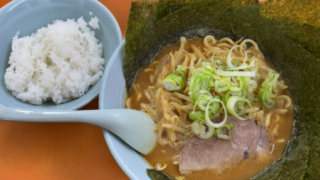 鹿島家　味噌とんこつと半ライス